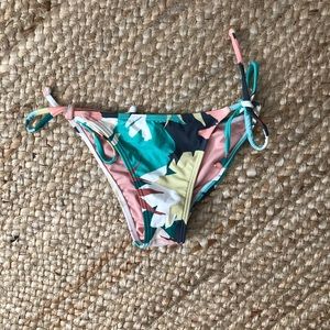 O’Neill Skimpy bottom